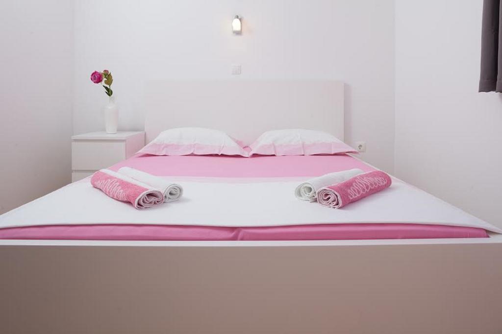 Apartman Malu Макарска Экстерьер фото