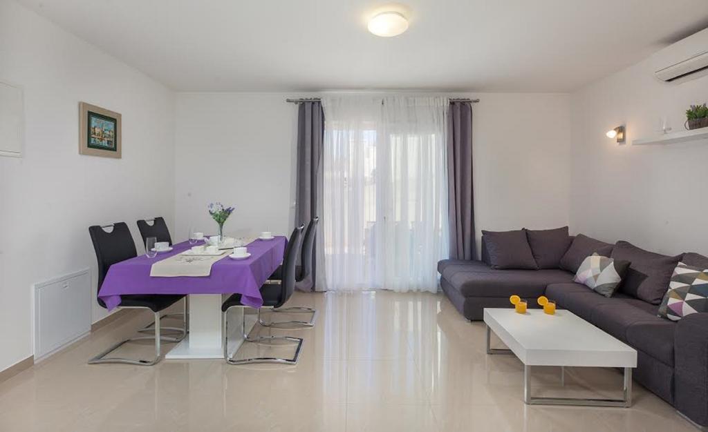 Apartman Malu Макарска Экстерьер фото